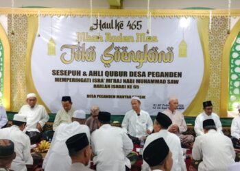 Ribuan Warga Desa Peganden Manyar Gresik Menggelar Haul ke-465 Raden Mas Joko Soengkono Dan Harlah ISHARI NU ke-56