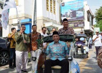 Muhammadiyah Luncurkan Becak Listrik
