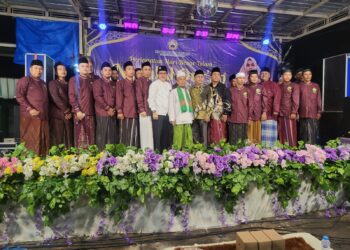 Pelantikan Takmir Masjid Baitul Muttaqin Kelurahan Lontar, Bertepatan dengan memperingati Nuzulul Qur’an.