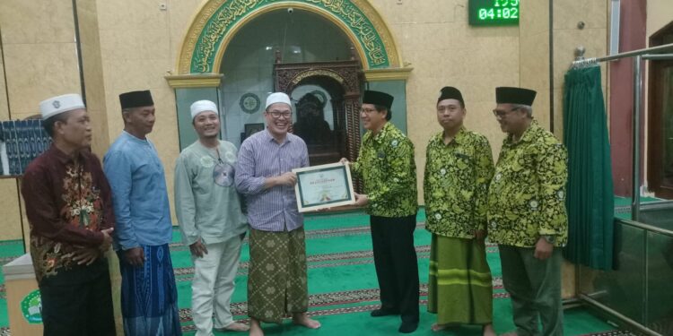 Masjid Baitu Ilmin Menjadi Oasis di Daerah Basis