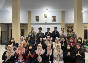 Memperingati Tahun Baru Islam di Tengah Program KKN, Mahasiswa UINSA Gelar Khotmil Qur’an dan Doa Bersama
